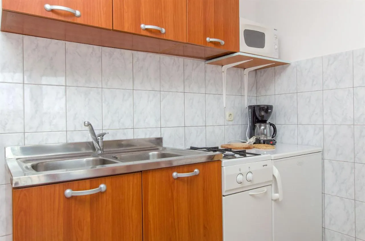 Apartments Ivan Bibinje 0*,  Croatia